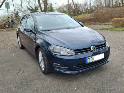 Second-hand VW Golf VII Cup 86 CP (63 kW) 2014 Albastru Berlinǎ