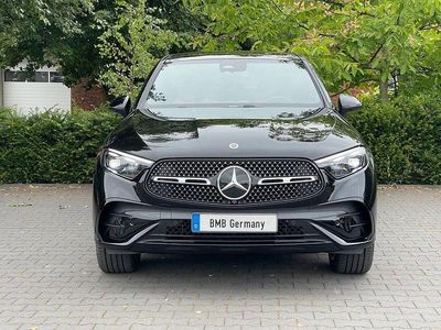 Neu Mercedes GLC300 AMG 258 PS (189 kW) 2025 Schwarz Coupé