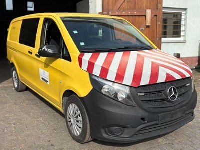 Gebraucht Mercedes Vito 136 PS (100 kW) 2020 Gelb Van