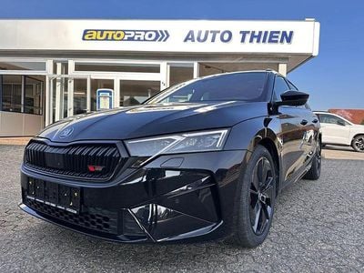 Neu Skoda Octavia RS 265 PS (194 kW) 2026 Schwarz Kombi