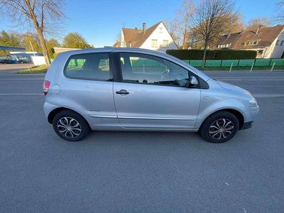Gebraucht VW Fox Refresh 54 PS (39 kW) 2009 Munich silver metallic Kleinwagen