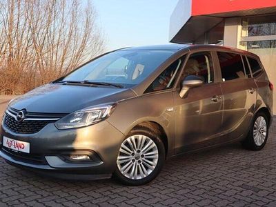 Grau Gebraucht 2017 Opel Zafira Active Van / Kleinbus | 14.990 € (Teuer)