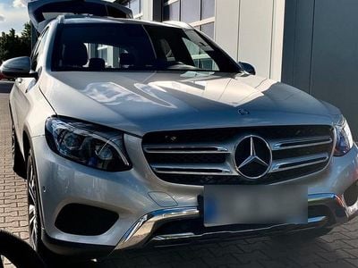 Mercedes GLC250