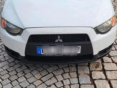Gebraucht Mitsubishi Colt 95 PS (69 kW) 2010 Weiß Kleinwagen