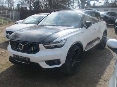 Second-hand Volvo XC40 R-Design 268 CP (197 kW) 2018 Alb SUV