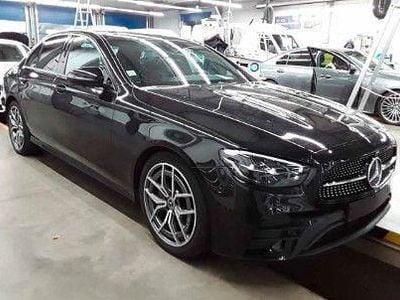 Schwarz Gebraucht 2023 Mercedes E220 AMG line Limousine | 39.999 € (Fairer Preis)