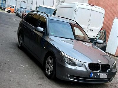 BMW 525