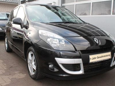 Schwarz Gebraucht 2010 Renault Scénic III Dynamique Van / Kleinbus | 5.998 €