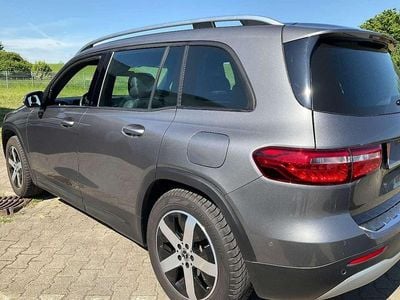 Mercedes GLB200