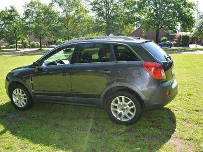 Grau metallic Gebraucht 2012 Opel Antara Cosmo SUV | 8.890 €