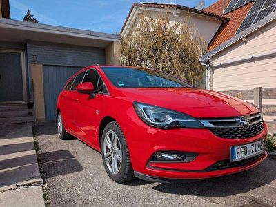 Gebraucht Opel Astra 136 PS (100 kW) 2017 Rot Kombi