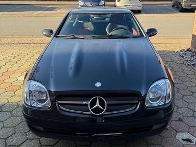 Usata Mercedes SLK200 136 CV (100 kW) 1999 Nero Cabrio