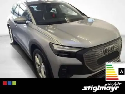 Second-hand Audi Q4 e-tron 150 kW (204 CP) 2023 Argintiu SUV