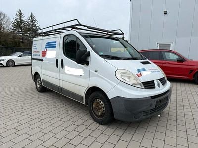 Gebraucht Renault Traffic 90 PS (66 kW) 2009 Weiß Van / Kleinbus
