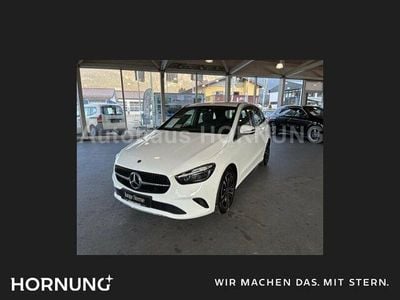 Gebraucht Mercedes B200 163 PS (119 kW) 2025 Weiss Van / Kleinbus