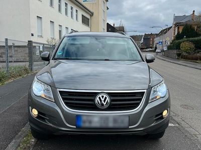 Gebraucht VW Tiguan 140 PS (102 kW) 2007 Grau SUV