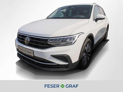 Gebraucht VW Tiguan Active 150 PS (110 kW) 2022 Pure white SUV