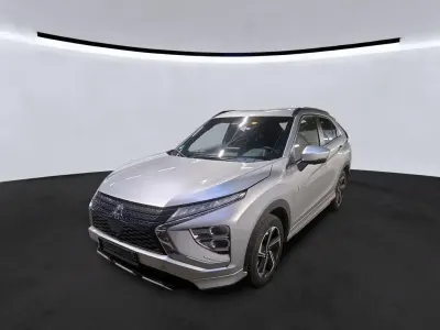 Gebraucht Mitsubishi Eclipse Cross Plus 188 PS (138 kW) 2022 Silber SUV