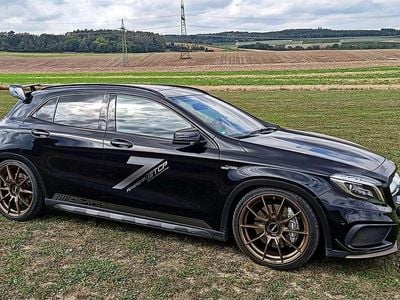 Mercedes A45 AMG