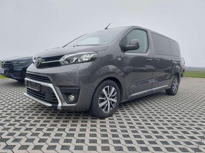 Gebraucht Toyota Proace Verso Comfort 144 PS (105 kW) 2022 Basaltgrau Van / Kleinbus