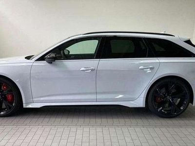 Gebraucht Audi RS6 600 PS (441 kW) 2021 Gletscherweiß metallic Kombi