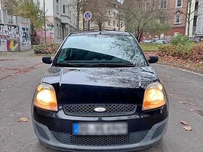 Gebraucht Ford Fiesta 60 PS (44 kW) 2006 Schwarz Kleinwagen