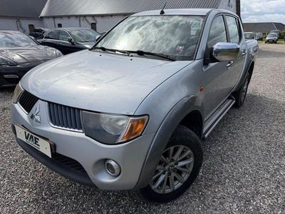 Usata Mitsubishi L200 Intense 136 CV (100 kW) 2006 Argento Pick-up