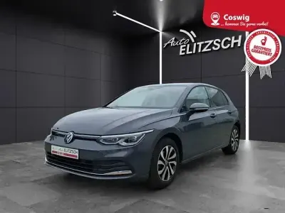 Gebraucht VW Golf VIII Active 150 PS (110 kW) 2023 Grau Limousine