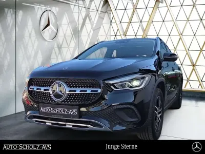 Używany Mercedes GLA180 Progressive 116 KM (85 kW) 2022 Czarny SUV