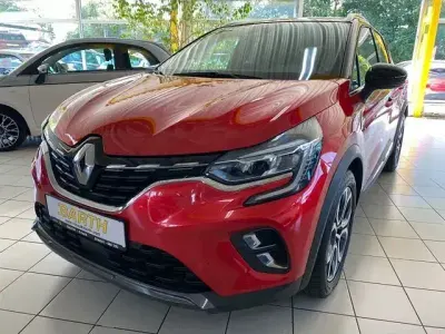 Usata Renault Captur Intens 91 CV (66 kW) 2022 Rosso SUV
