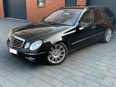 Mercedes E320