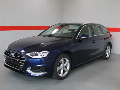Gebraucht Audi A4 Advanced Plus 204 PS (150 kW) 2022 Blau Kombi