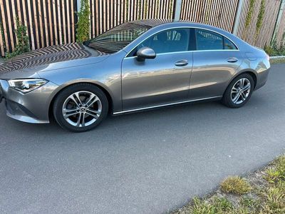 Mercedes CLA180