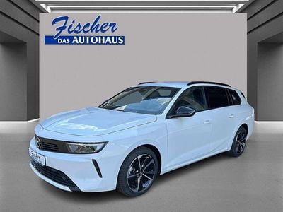 Neu Opel Astra 131 PS (96 kW) 2025 Lack weiss banquise/typ aussen Kombi