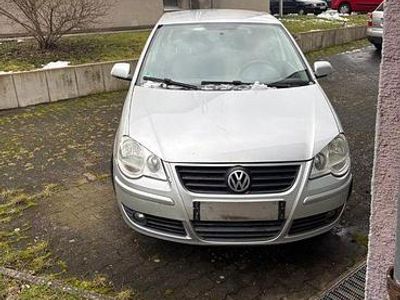 Gebraucht VW Polo Trendline 80 PS (58 kW) 2009 Silber Kleinwagen