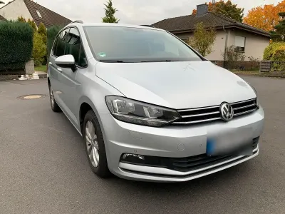 Gebraucht VW Touran Comfortline 116 PS (85 kW) 2019 Silber Van / Kleinbus