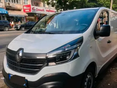 Occasion Renault Traffic 95 ch (69 kW) 2020 Blanc Monospace