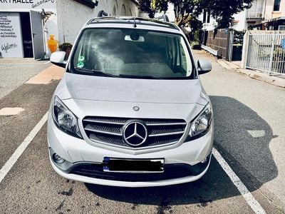 Mercedes Citan 111