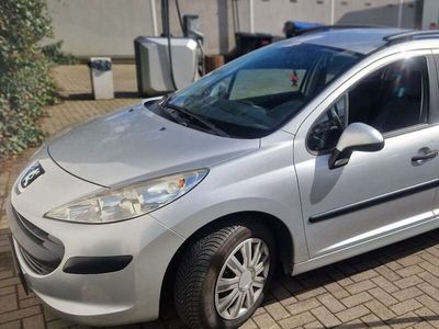 gebraucht Peugeot 207 TÜV und HU neu bis 03.2026