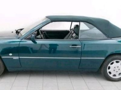 Second-hand Mercedes E220 150 CP (110 kW) 1997 Verde Cabrio