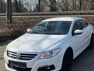 Gebraucht VW Passat 140 PS (102 kW) 2009 Weiß Coupé