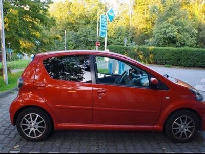 gebraucht Toyota Aygo (X) 1,0-l-VVT-i 5 Türig,Klima