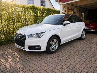 Usata Audi A1 95 CV (69 kW) 2016 Bianco Utilitaria