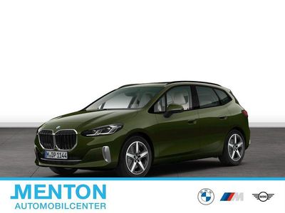 Gebraucht BMW 223 Active Tourer 197 PS (144 kW) 2025 Grün Van / Kleinbus