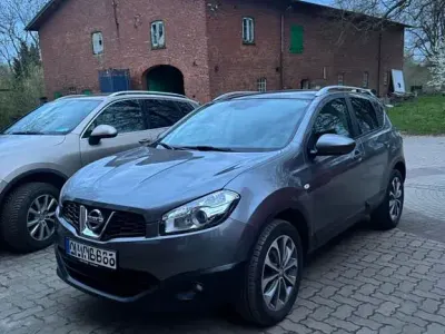 Gebraucht Nissan Qashqai 110 PS (80 kW) 2011 Grau SUV