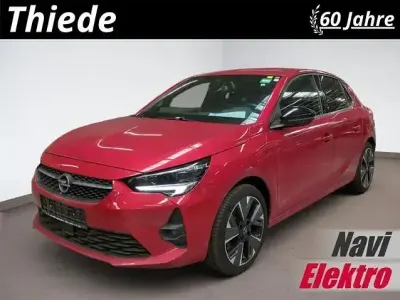 Gebraucht Opel Corsa-e Sport 100 kW (136 PS) 2021 Chili rot metallic Kleinwagen
