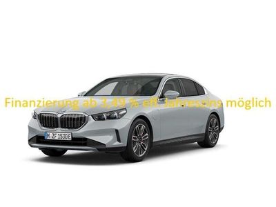 Usata BMW 550e M Sport 490 CV (360 kW) 2025 Grigio Berlina
