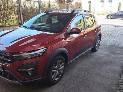 Gebraucht Dacia Sandero Comfort 101 PS (74 kW) 2021 Rot Limousine