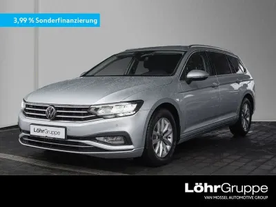 Second-hand VW Passat Business 150 CP (110 kW) 2023 Argintiu Break
