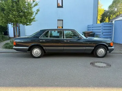 Brugt Mercedes 420 218 HK (160 kW) 1990 Sort Sedan
